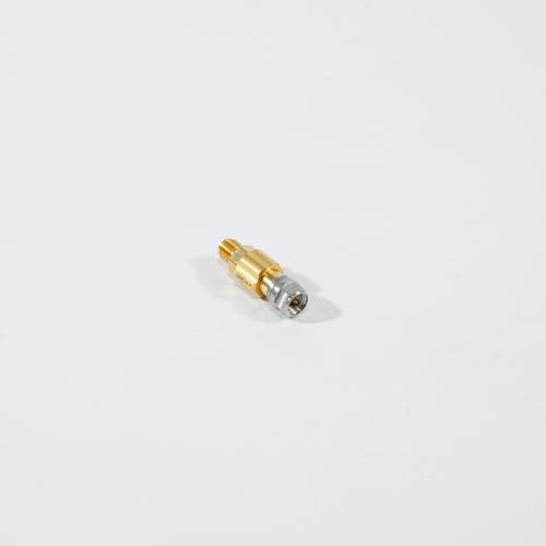 3.5 mm clavija a 3.5 mm enchufe adaptador de precisión Imagen del producto